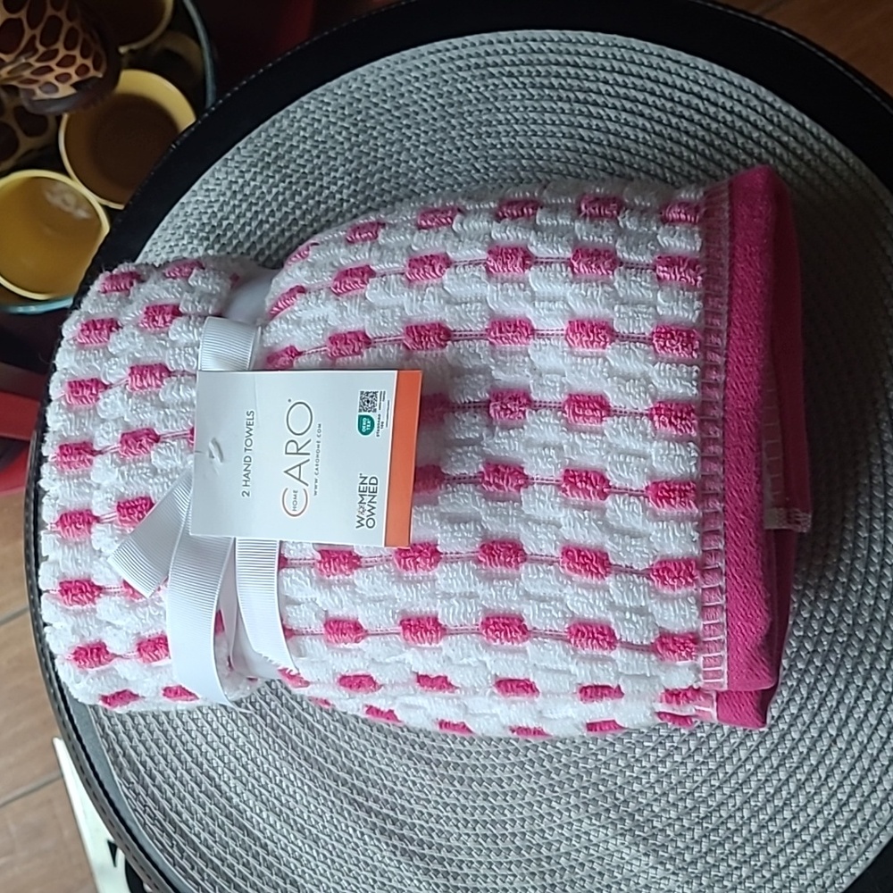 Caro Hand Towels
